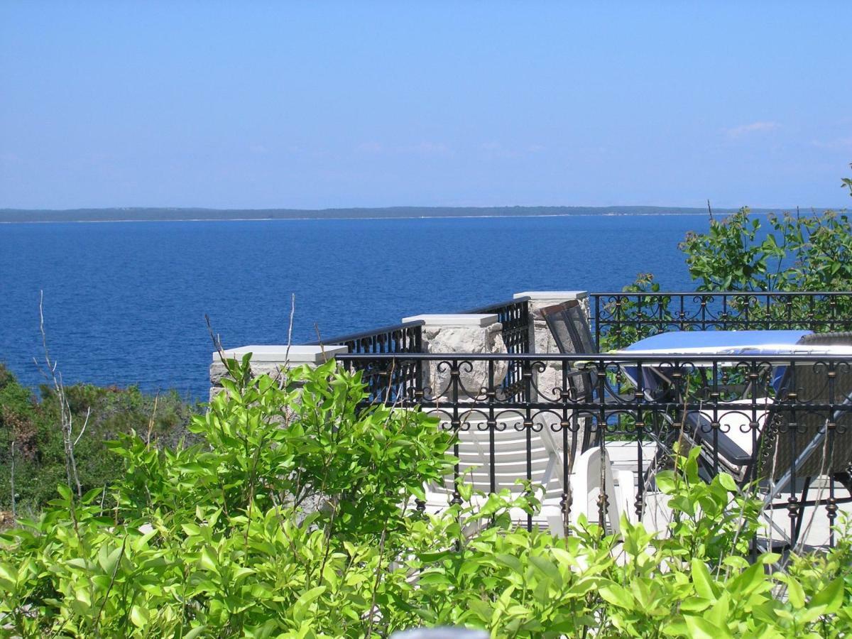 Vlasta Mali Losinj Exterior photo